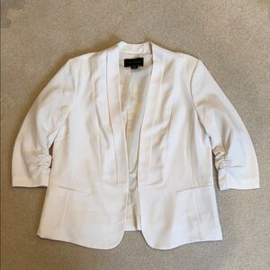 White Ivory/Eggshell Blazer